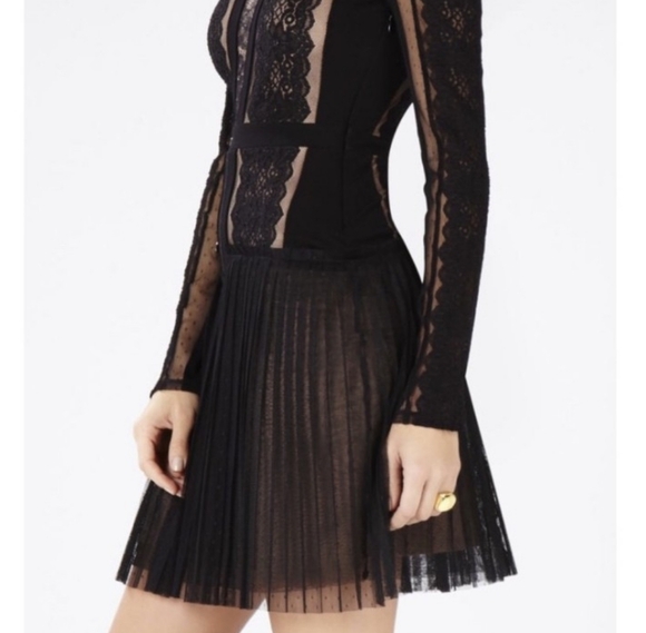 BCBG Maxazria Black Lace Long Sleeves Cocktail Dress Size M - Picture 3 of 12